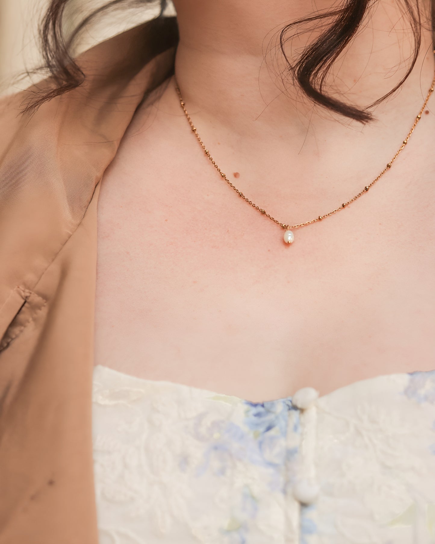 *New* Sofia mini necklace - White