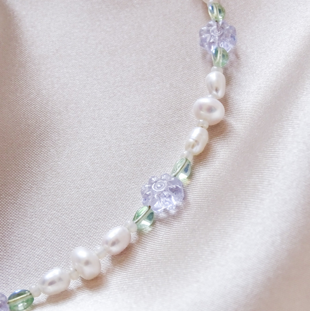 Collier billes vintage lilas & de perles d'eau douce