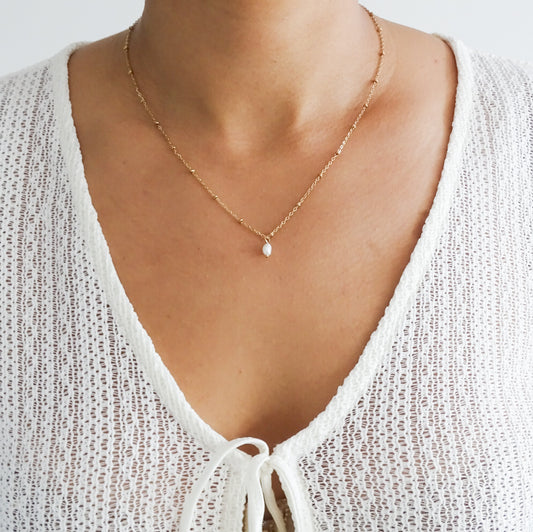 Sofia mini necklace - White