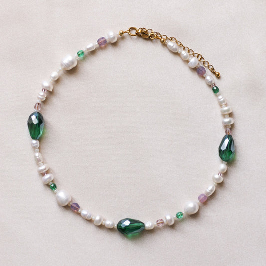 *New* Priscilla pearls & glass evening necklace - Green