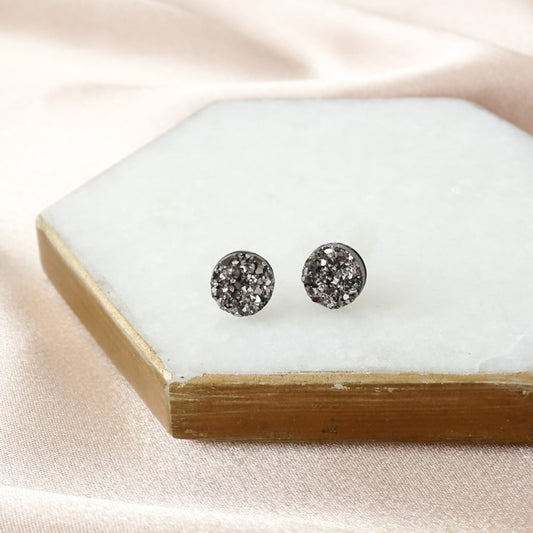 Ember studs - Charcoal