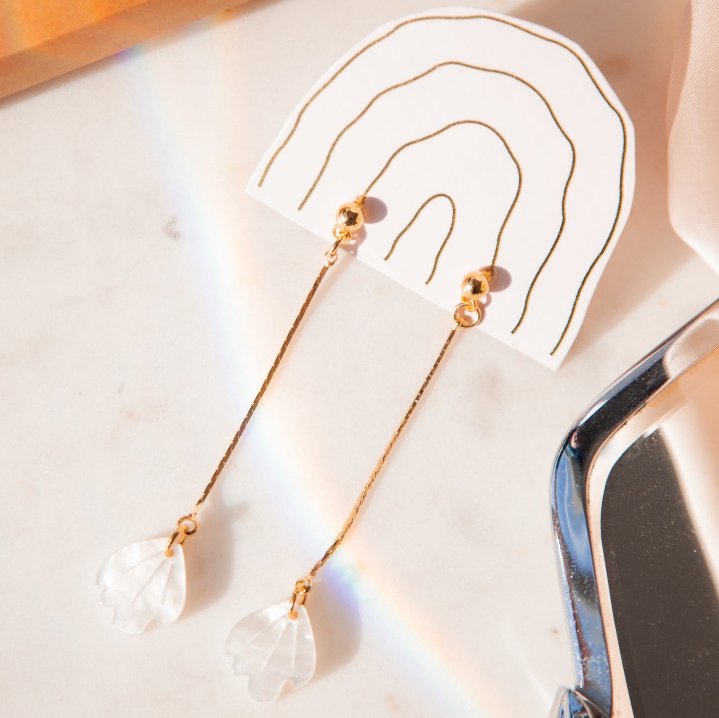 Petal earrings - White 18k gold plated (CLEARANCE)