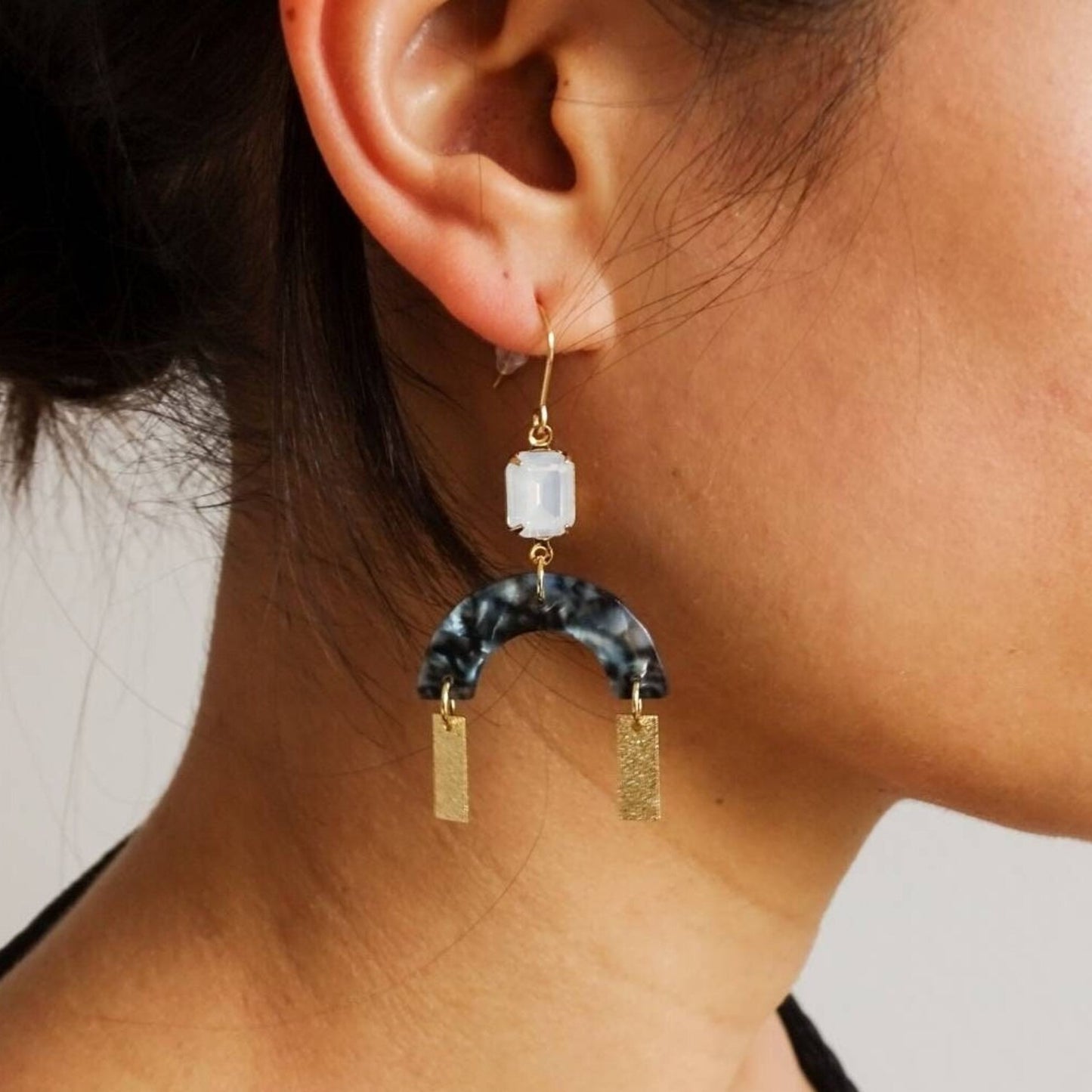 Clara earrings - Emerald 18k gold plated (CLEARANCE)