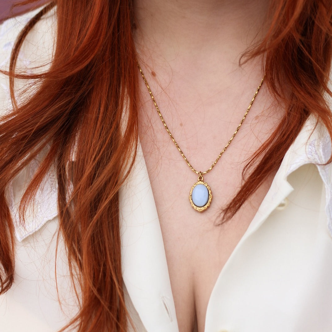 Daphne  cameo necklace - Stainless