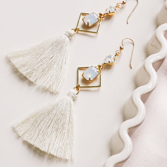 Scarlet earrings - Cream 18k gold plated