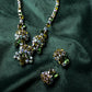 *Trésor vintage* Gustave Sherman extrêmement rare ensemble de boucles d'oreilles et de collier en cristal autrichien tri-couleur vert et bleu années 50(signé)