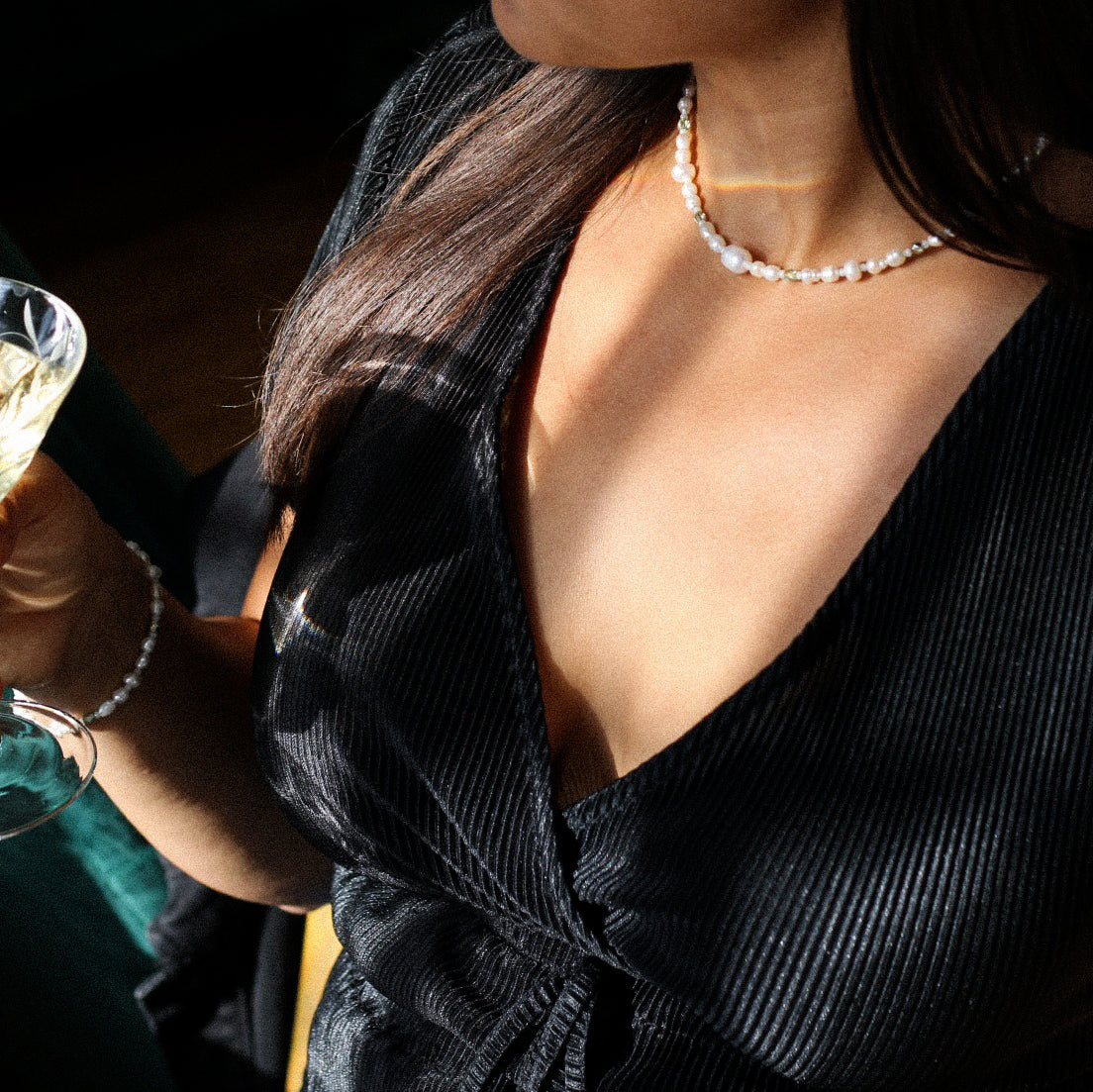 *New* Adele pearls & glass necklace