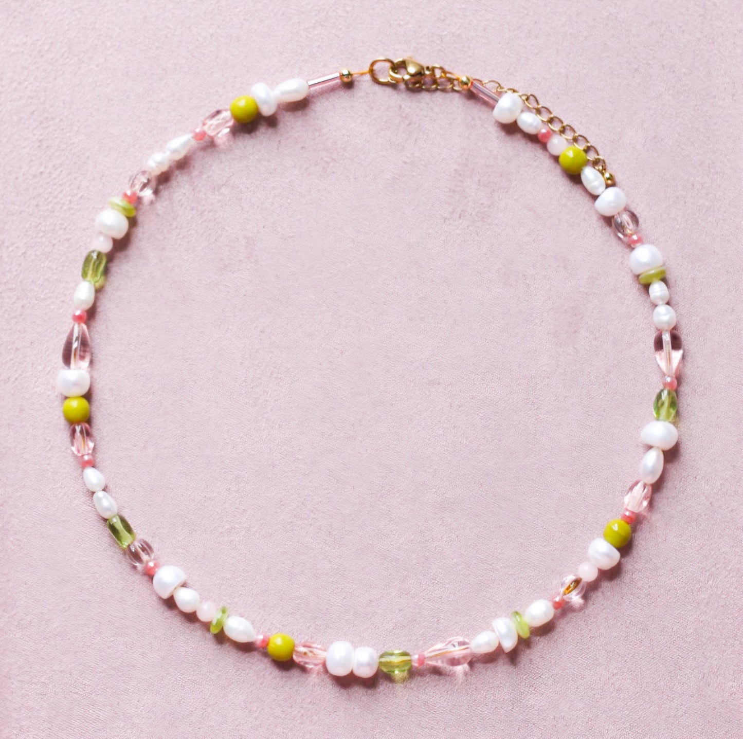 Watermelon pearls & glass beaded necklace